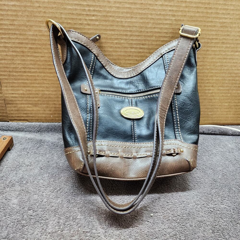 BOC Born Concept Black and Brown leather Purse clean b52